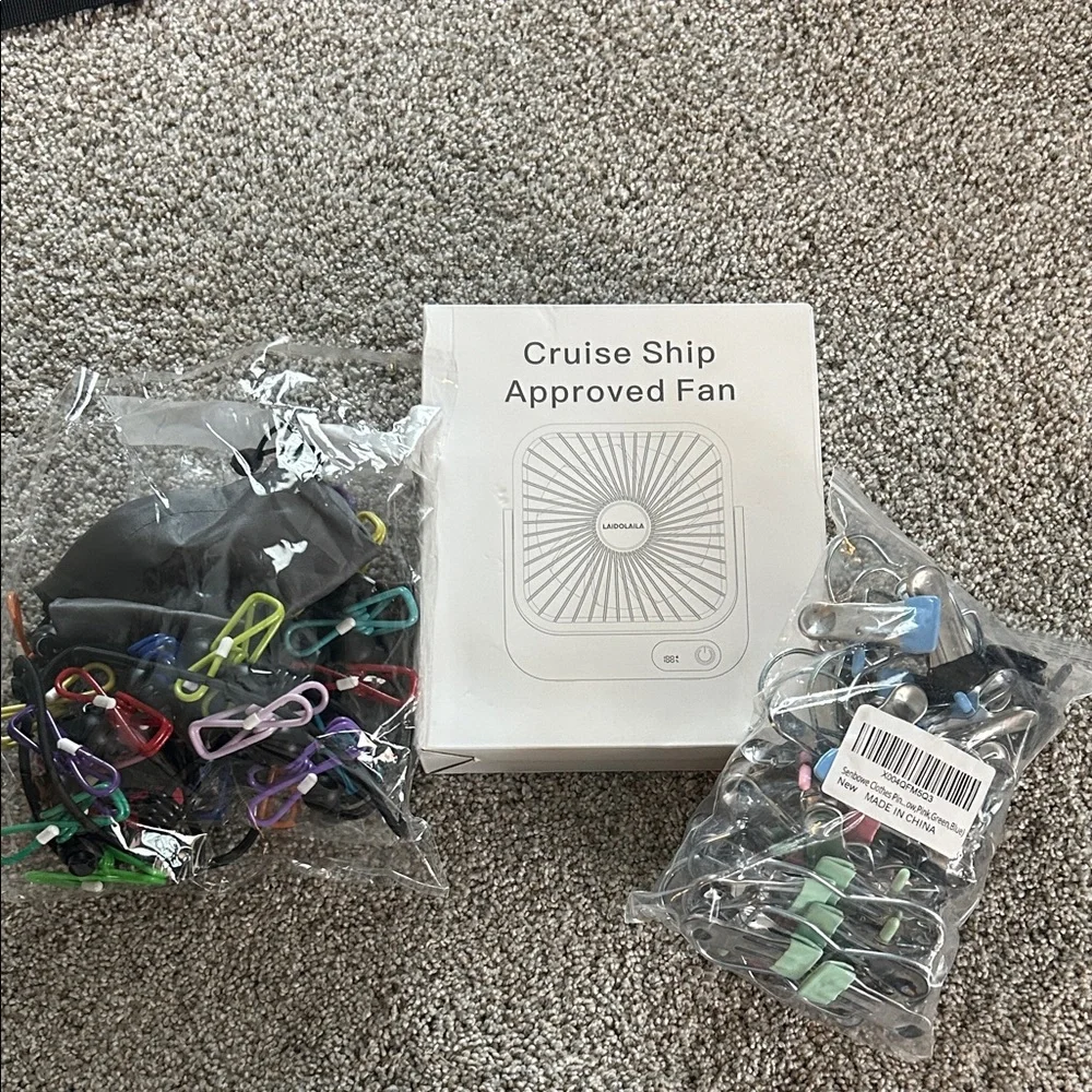 Cruise Bundle! Cruise Ship Approved Fan and Hangers/Clips